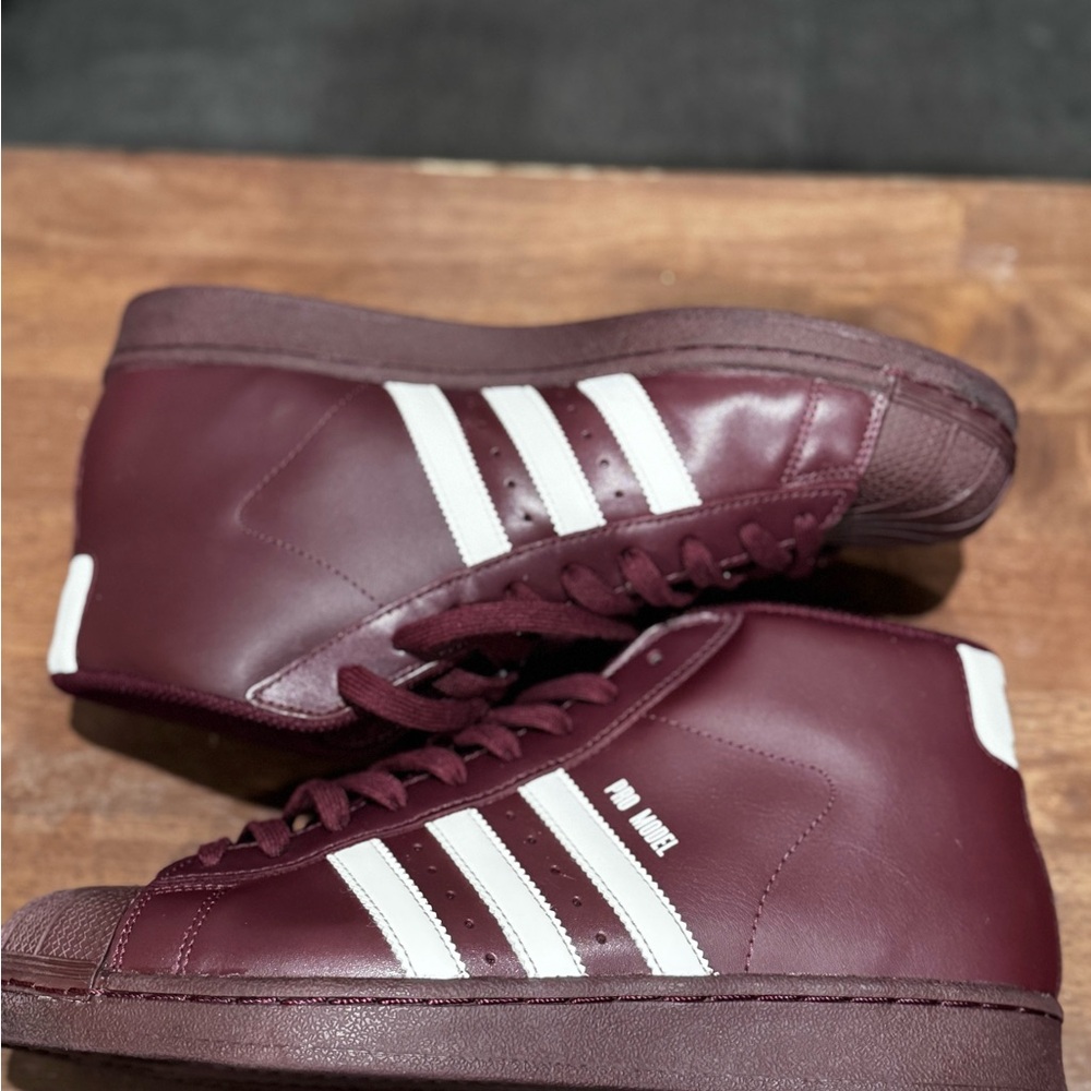 Adidas Pro Model - Picture 2 of 7